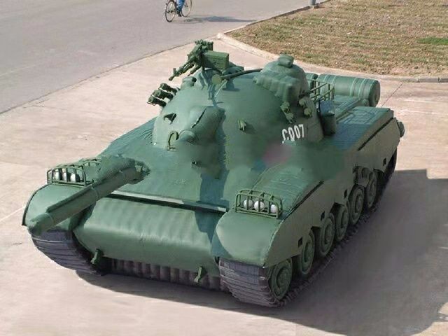 肃宁军用充气坦克车